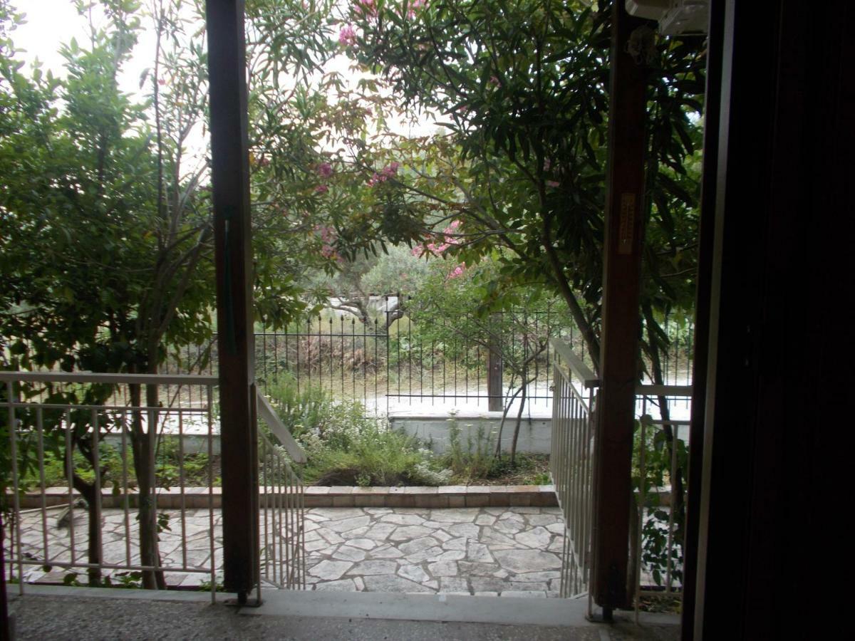 Α Lovely Home For A Summer Vacation Asprovalta Bagian luar foto