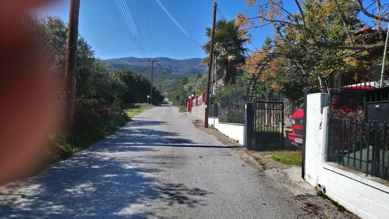 Α Lovely Home For A Summer Vacation Asprovalta Bagian luar foto